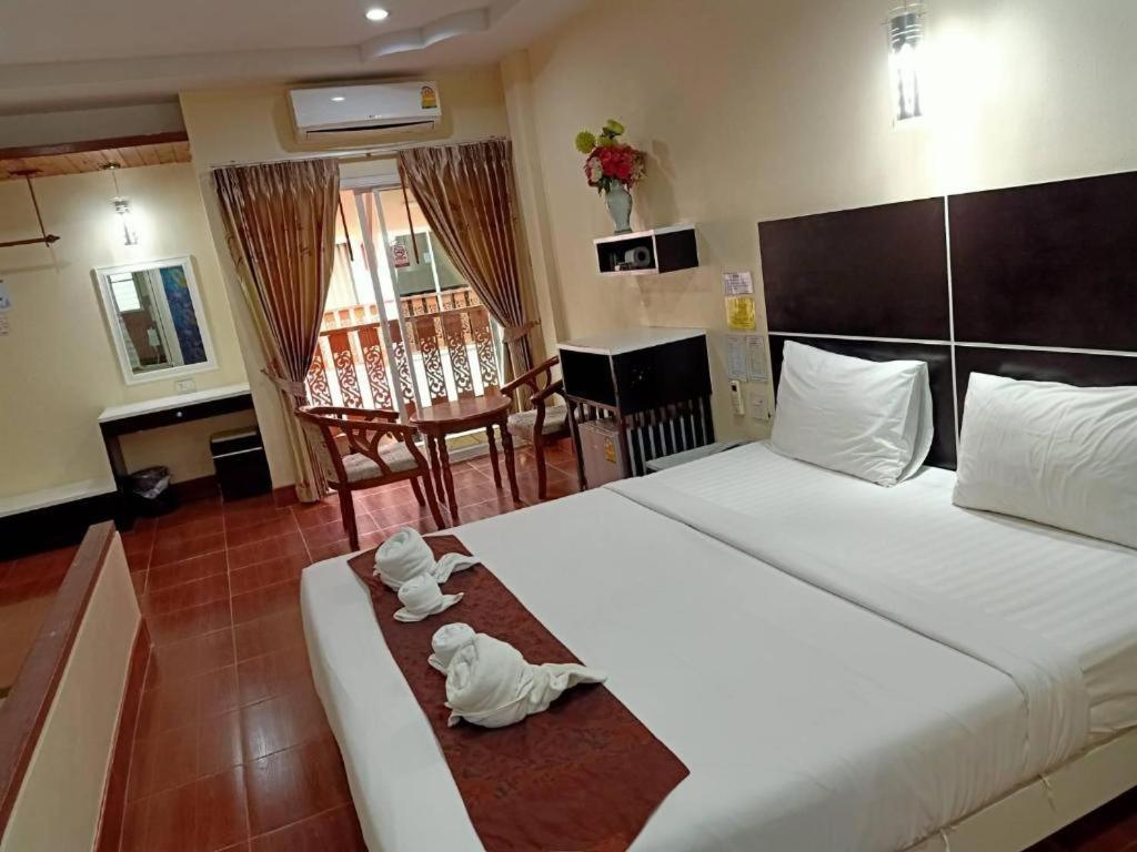 V.Hotel & Resort Hat Yai Dış mekan fotoğraf