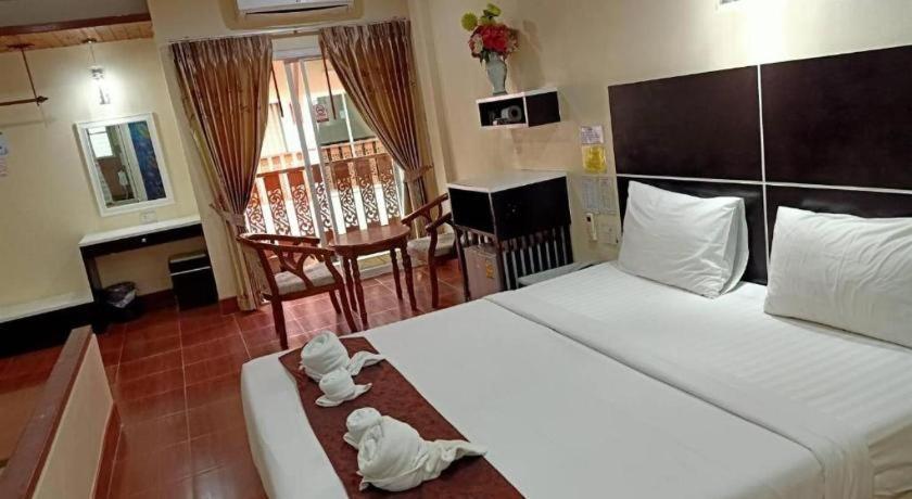 V.Hotel & Resort Hat Yai Dış mekan fotoğraf