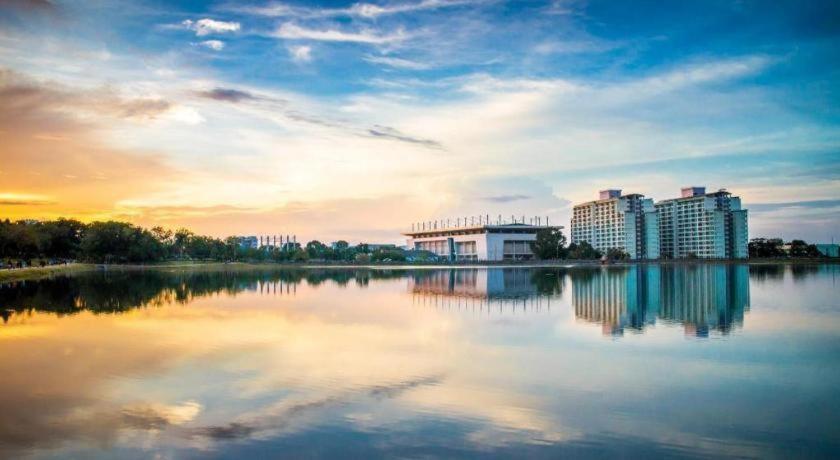 V.Hotel & Resort Hat Yai Dış mekan fotoğraf